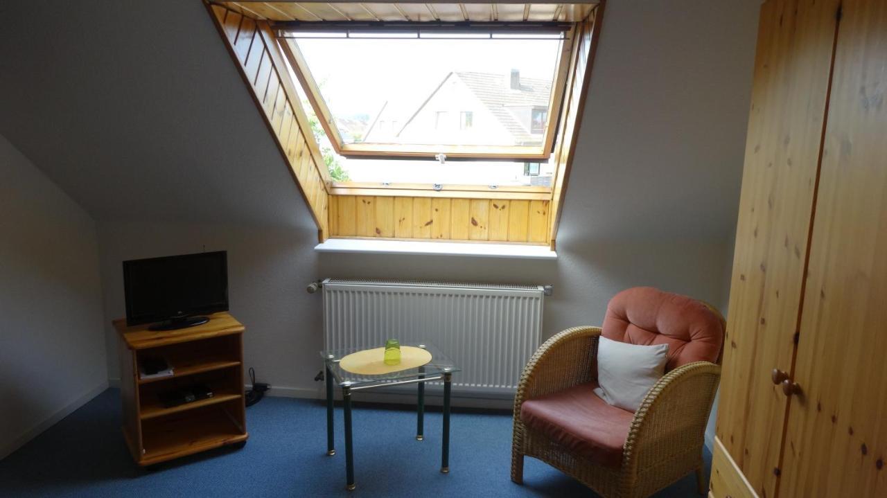 Gemuetliche Privatzimmer In Messenaehe Hannover Exterior photo